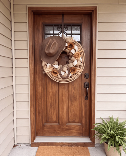 Western Door Wreath™